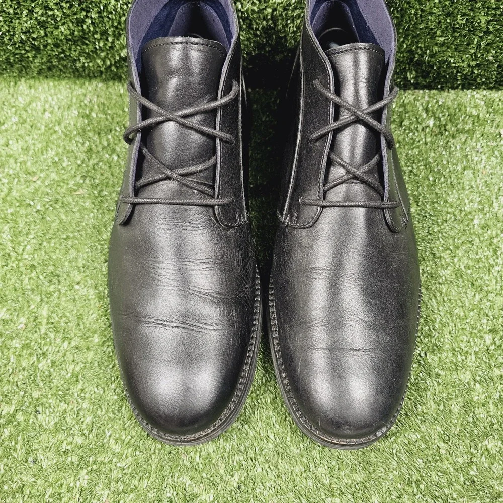 Cole Haan few light
